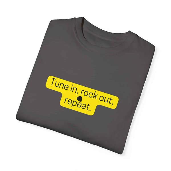 12937119423999569365_2048.jpeg Garment-Dyed T-shirt - Ring-Spun Cotton - Relaxed Fit - Double-Needle Stitching - Unisex
