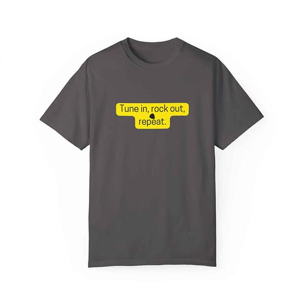 4671066786633662_2048.jpeg Garment-Dyed T-shirt - Ring-Spun Cotton - Relaxed Fit - Double-Needle Stitching - Unisex